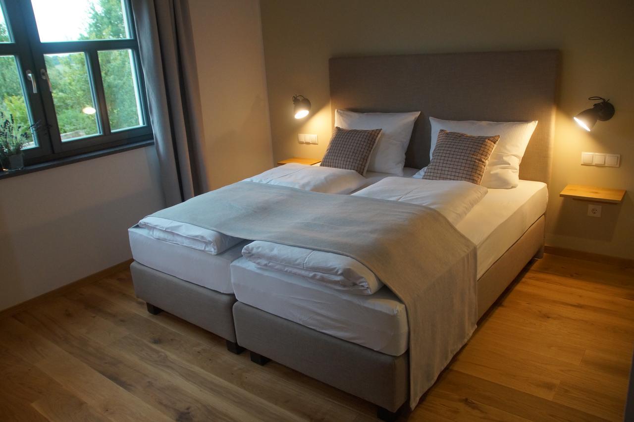 Hotel Dorfmuehle Lehrberg Ngoại thất bức ảnh